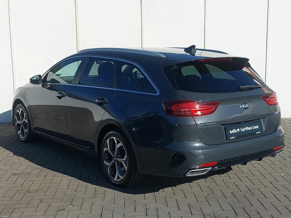 Kia Ceed 1.6 CRDI PHEV Trailer - Image 3