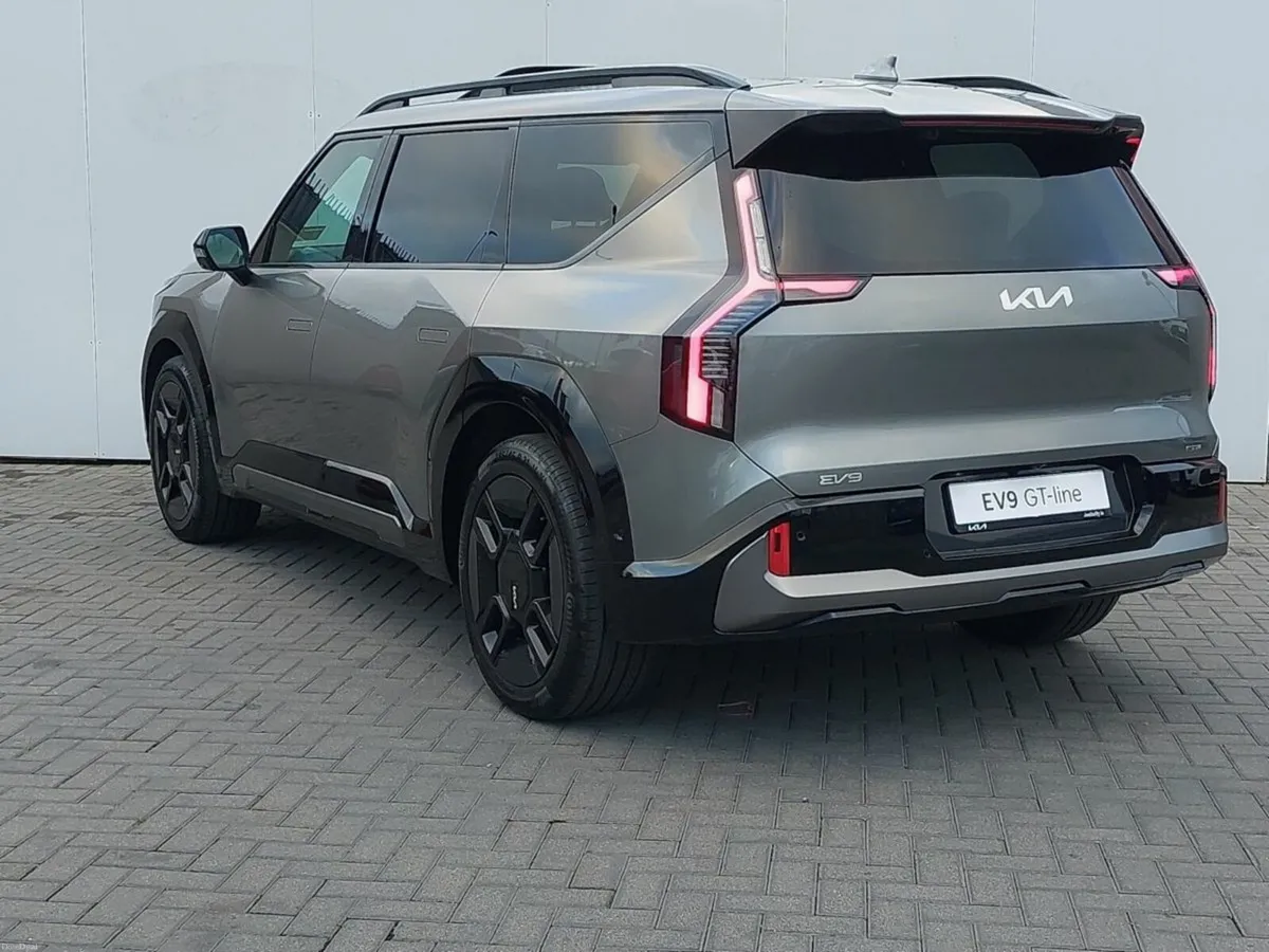 Kia EV9 EV9 GT Line 6S  Free Home Charger - Image 3