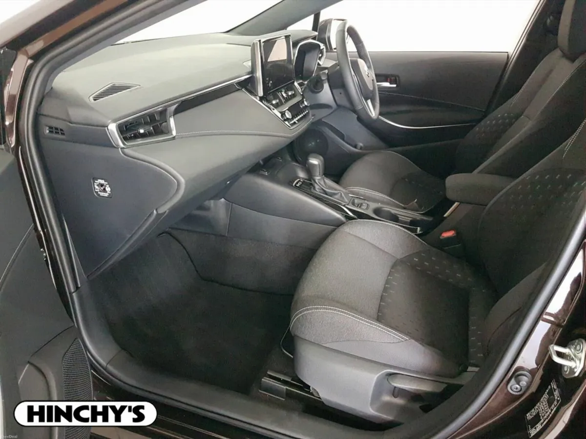 Suzuki Swace Swace 1.8 Hybrid SZ-T CVT - Image 4