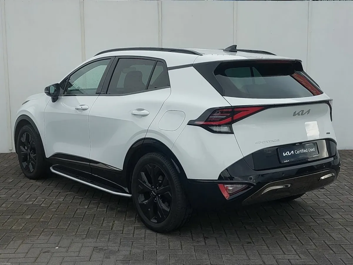 Kia Sportage Anniversary Edition Plug-in Hybrid - Image 3