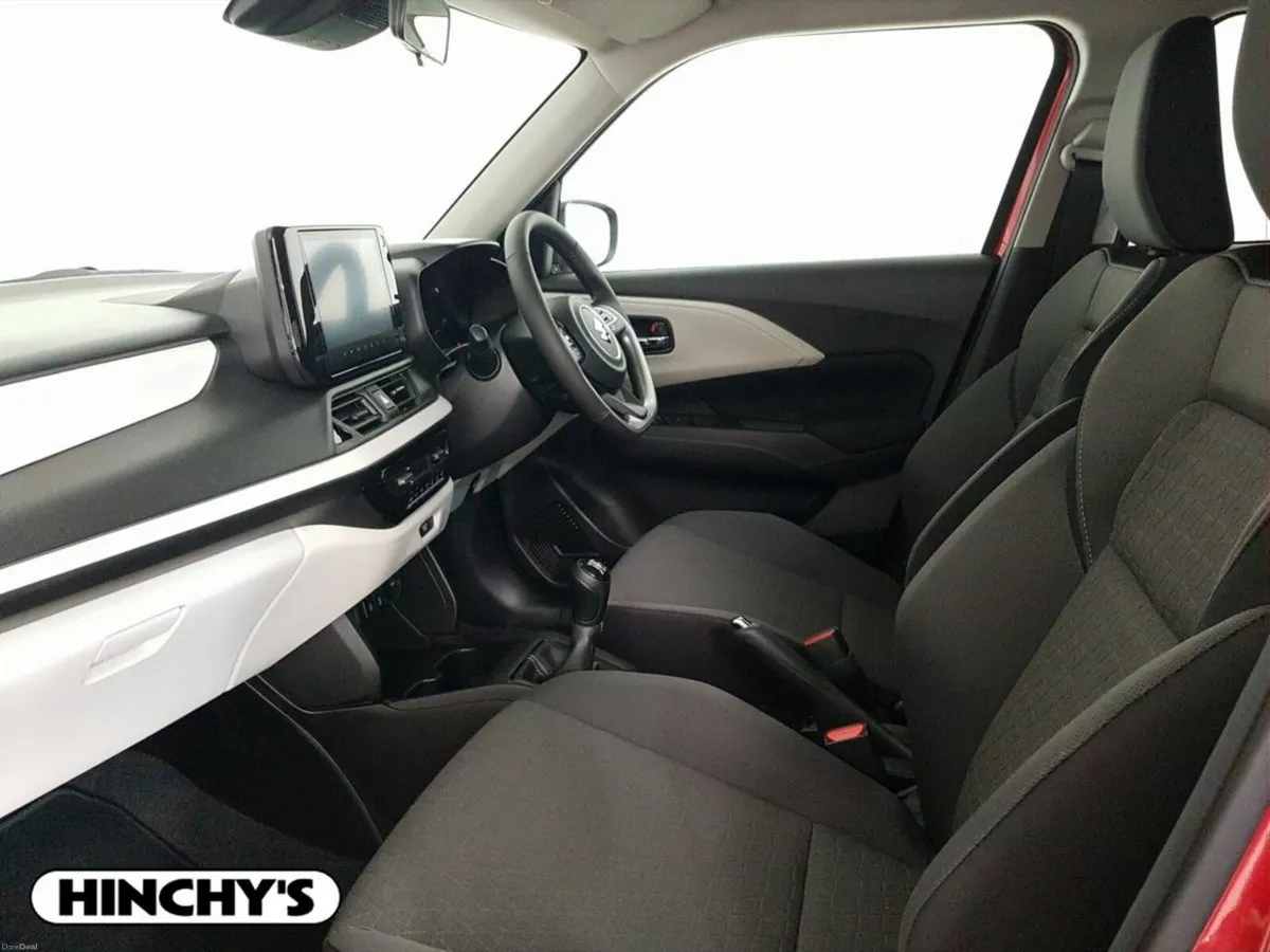 Suzuki Swift New Swift Motion 1.2 - Image 4