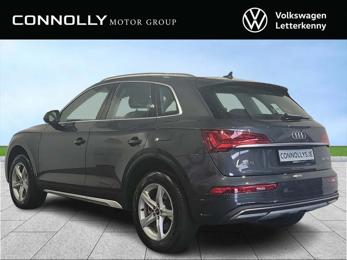 Audi Q5 Q5 50 TFSI e 299HP S tronic q SE - Image 4