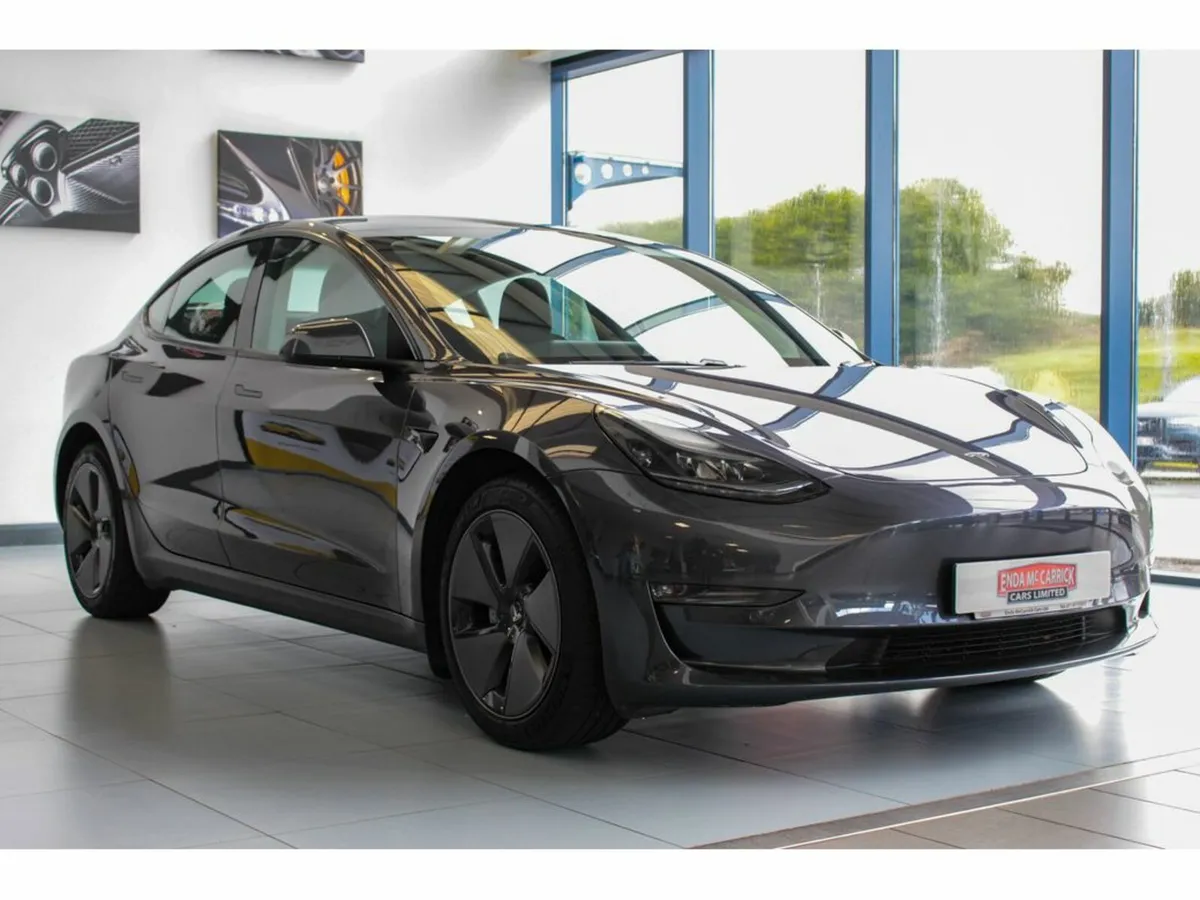 Tesla Model 3 Long Range AWD - Image 3