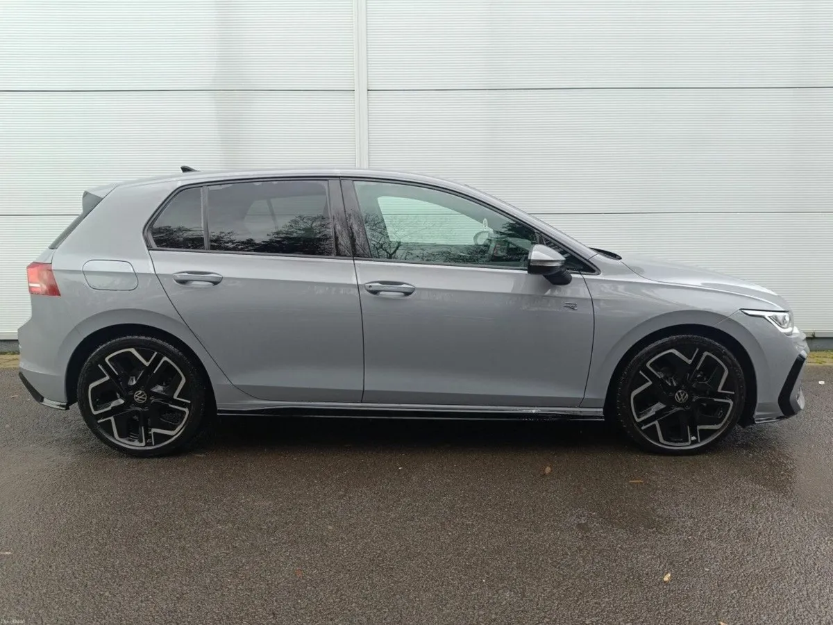 Volkswagen Golf GOLF R-LINE 2.0 TDI 150HP MOONSTON - Image 2