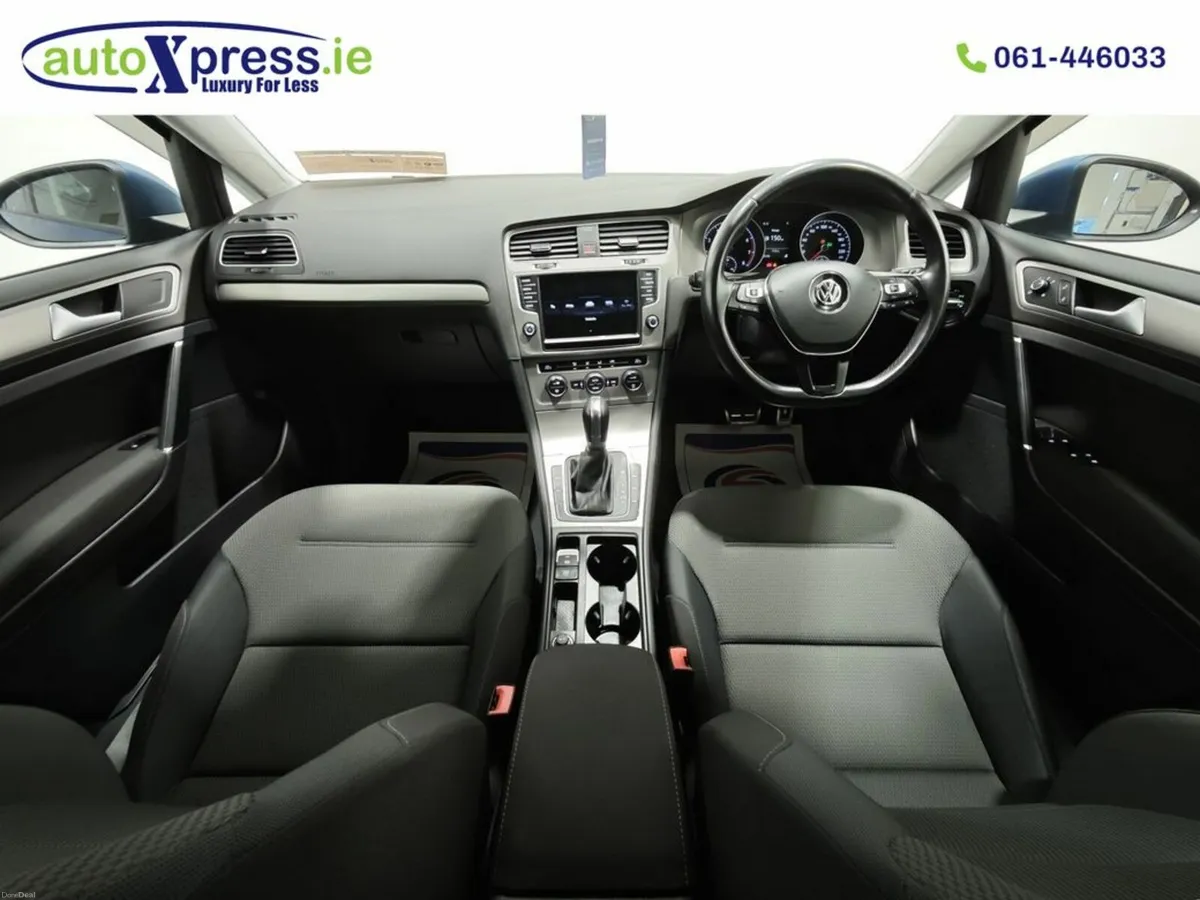 Volkswagen Golf 1.2 TSI Automatic, Reversing camer - Image 4