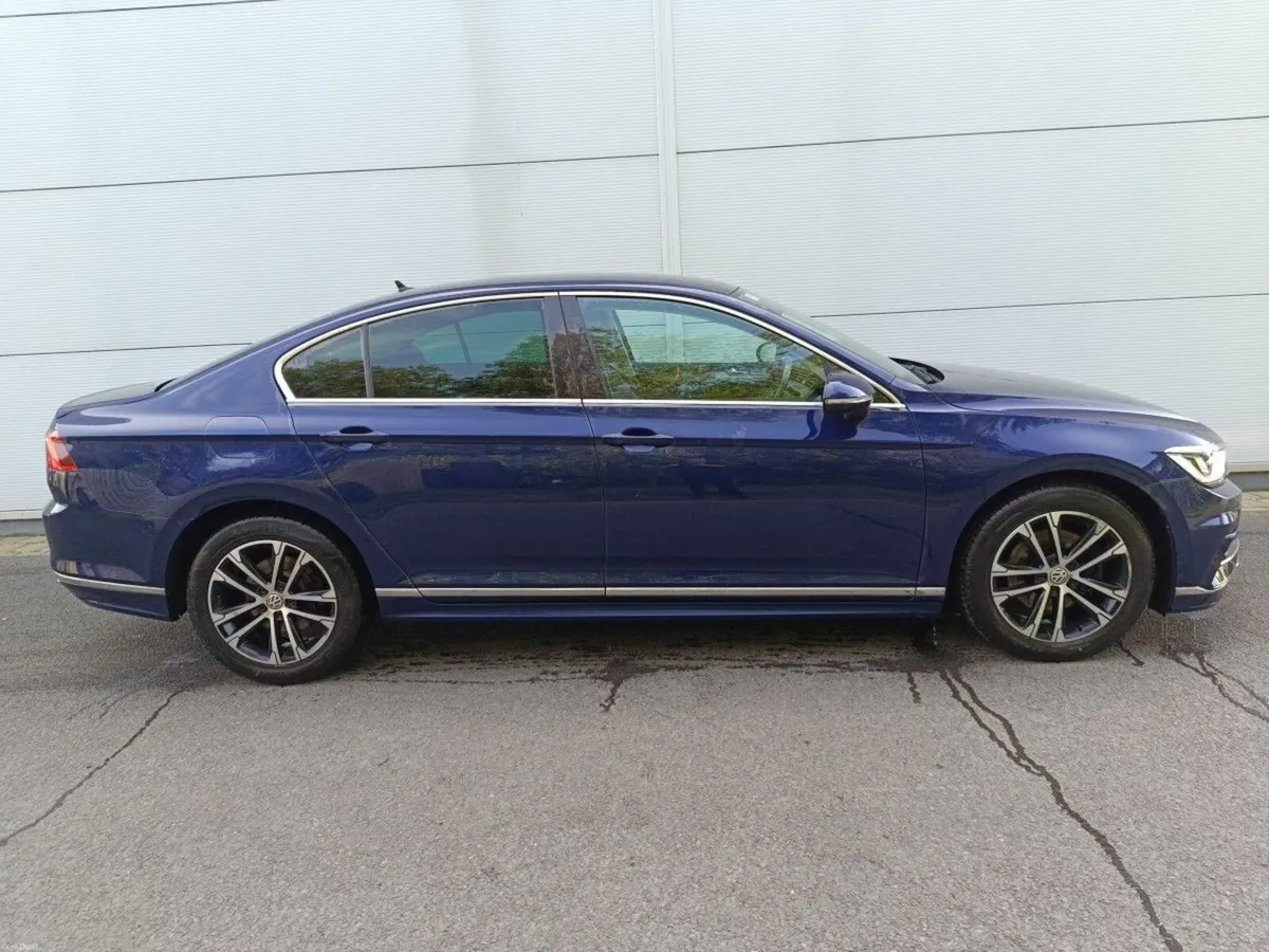 Volkswagen Passat 1.6 TDI 120HP R Line Hi Spec Min - Image 2