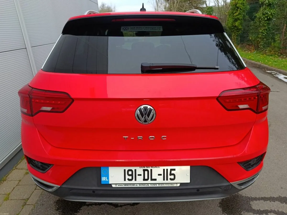 Volkswagen T-Roc 1.6 TDI 115bhp Design Mint - Image 6