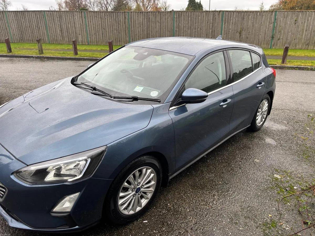 Ford Focus 2021 - Image 4