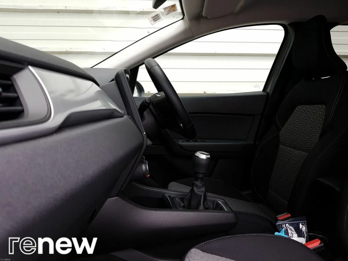Renault Captur TCe 90 Evolution - Image 5