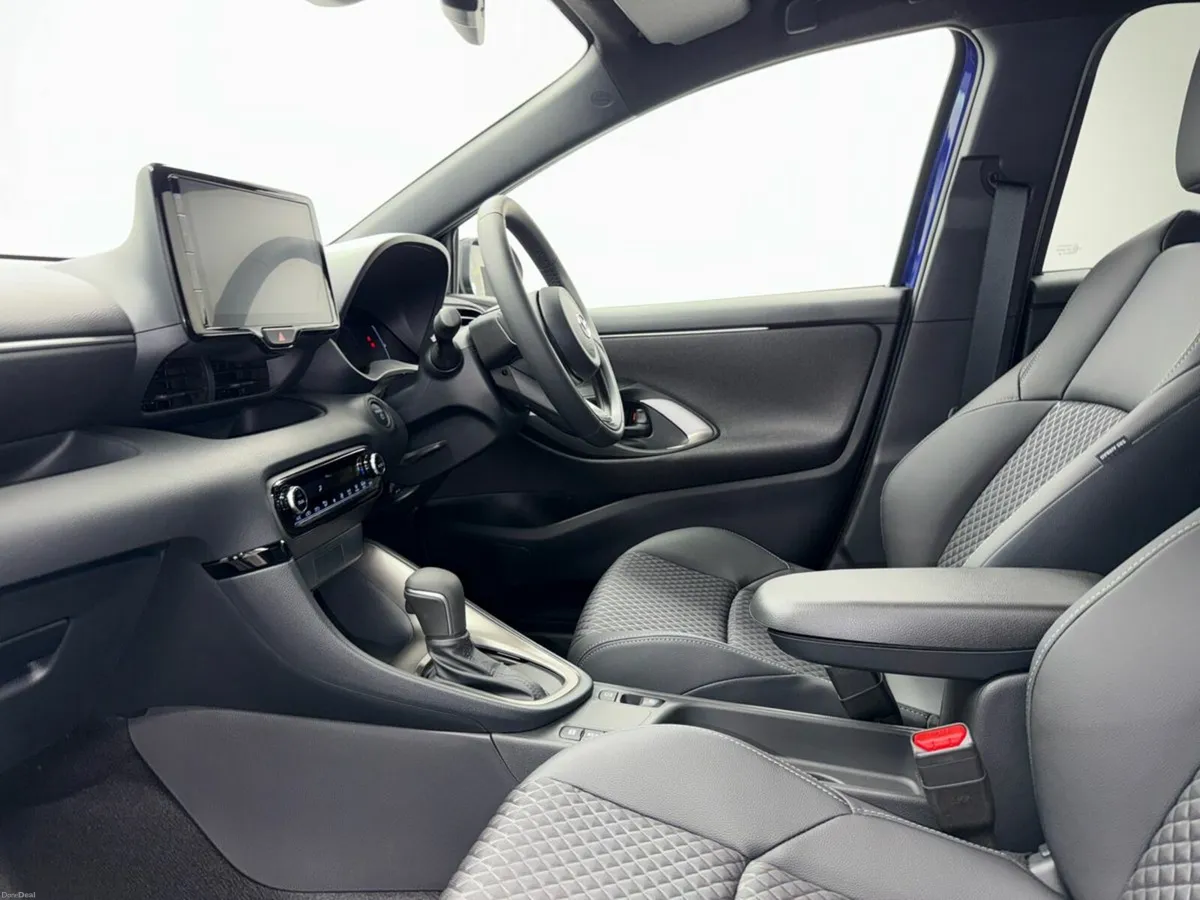 Mazda Mazda2 HYBRID HOMURA *AUTO* €70 P/W 3YRS - Image 4