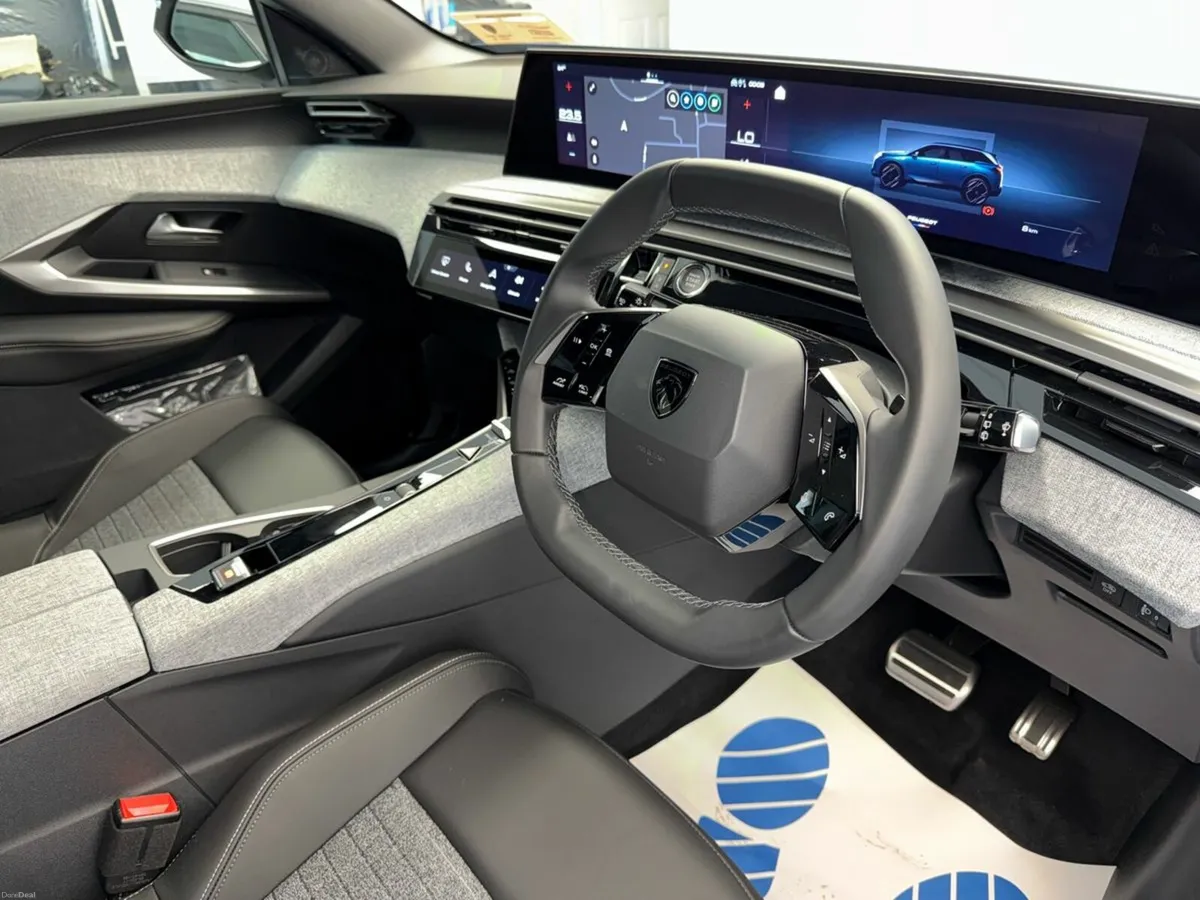 Peugeot 5008 E ALLURE *FREE EV CHARGER* €110 PER W - Image 6