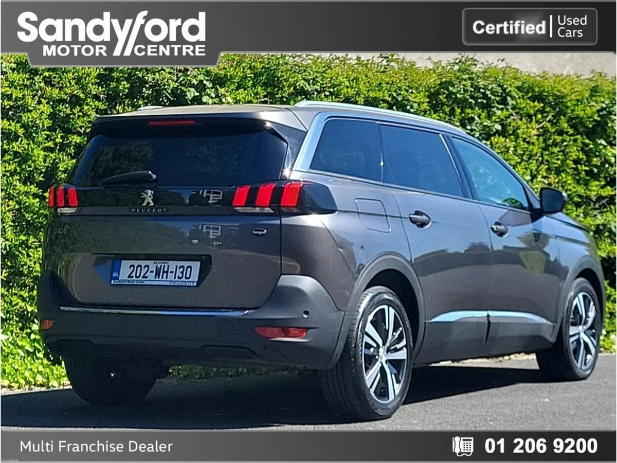 Peugeot 5008 1.5 HDi 130bhp Allure**LOW MILES** - Image 3