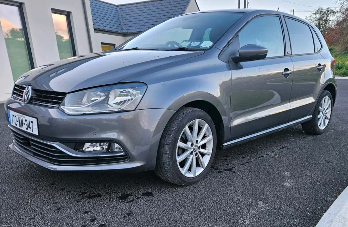 VW Polo Allstar 1.0 75hp 2017 Manual ReverseCamera - Image 3