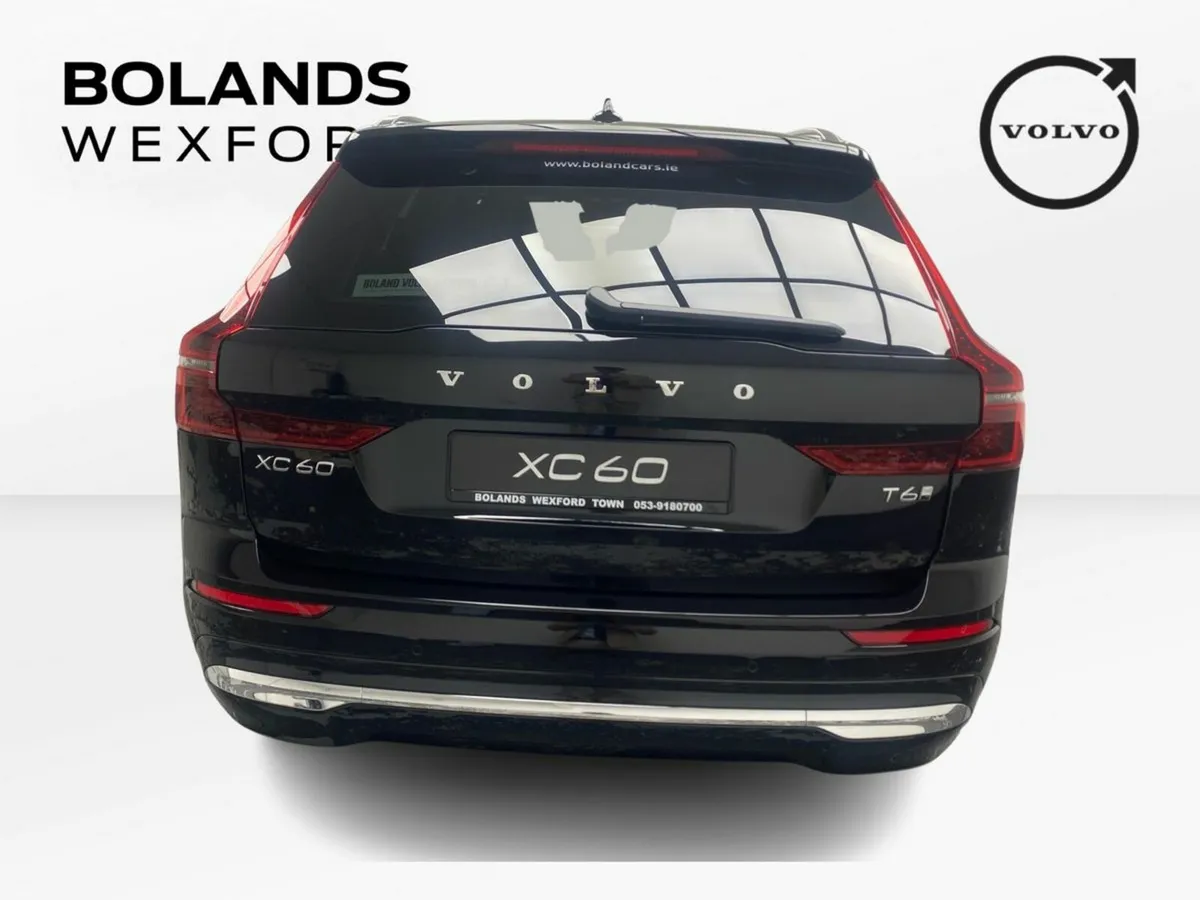 Volvo XC60 Plus model in Onyx Black with the Carda - Image 5