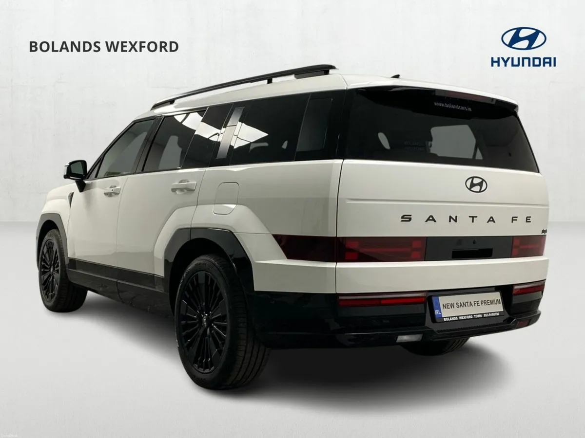 Hyundai Santa Fe SF Premium Calligraphy Creamy Whi - Image 4