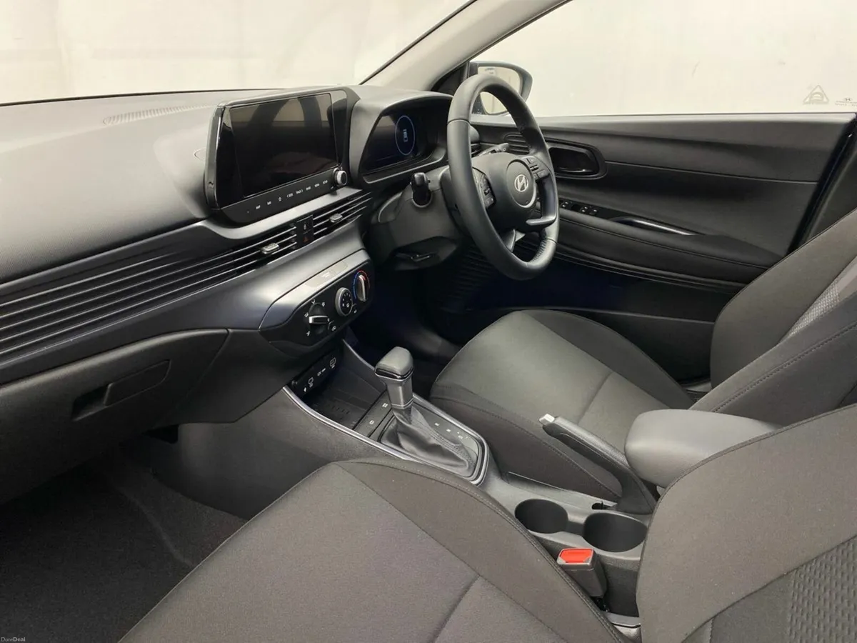 Hyundai i20 i20 FL Deluxe Plus Auto - Image 3