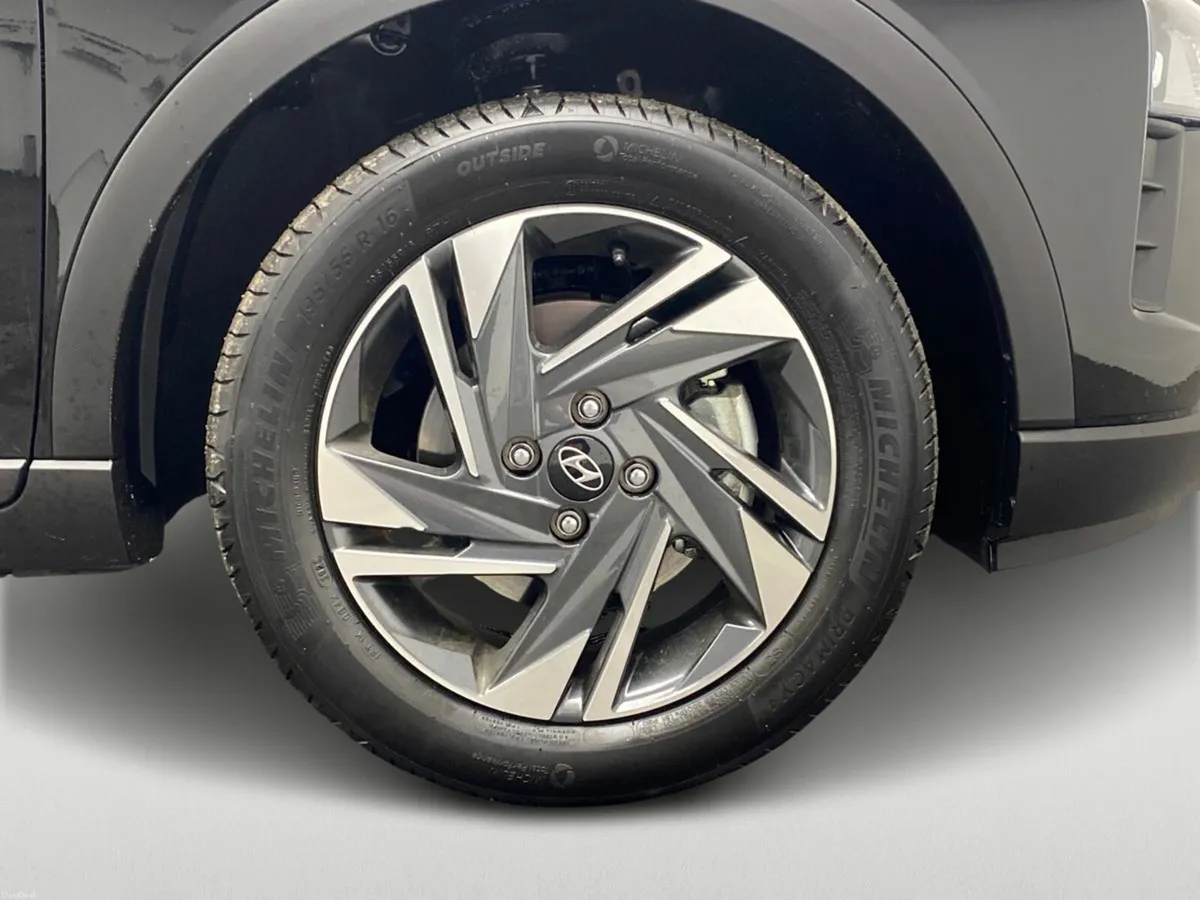 Hyundai Bayon Executive - Image 5