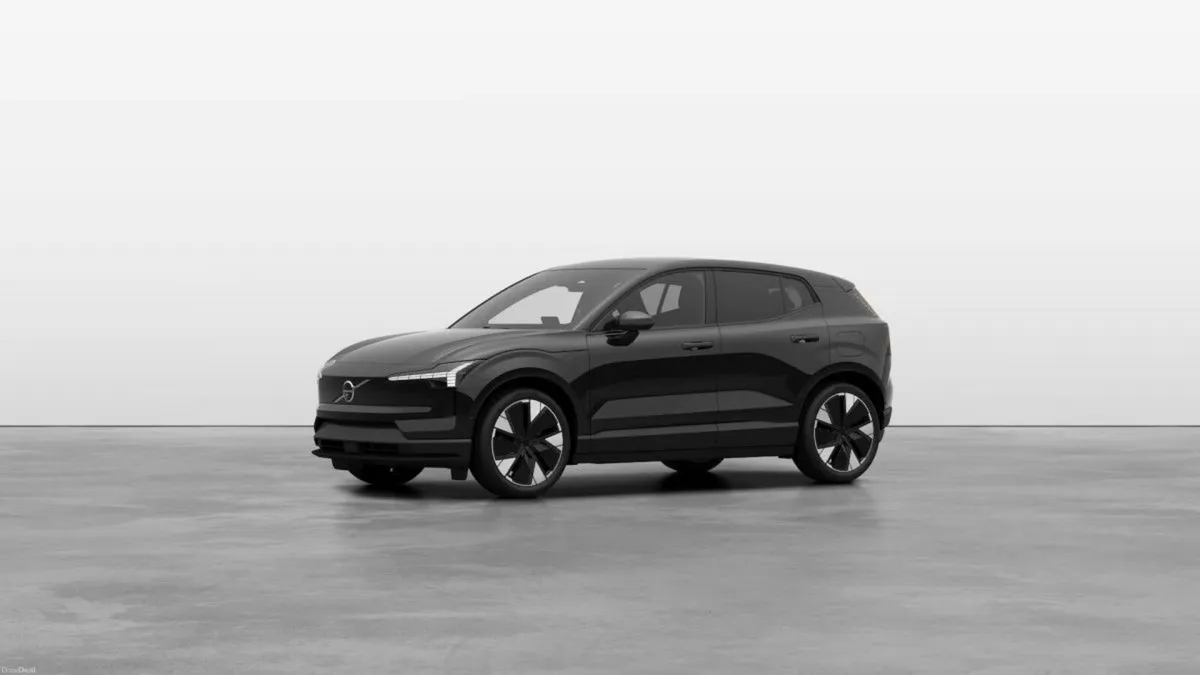 Volvo EX30 Ultra Extended Range Onyx black  with B - Image 1