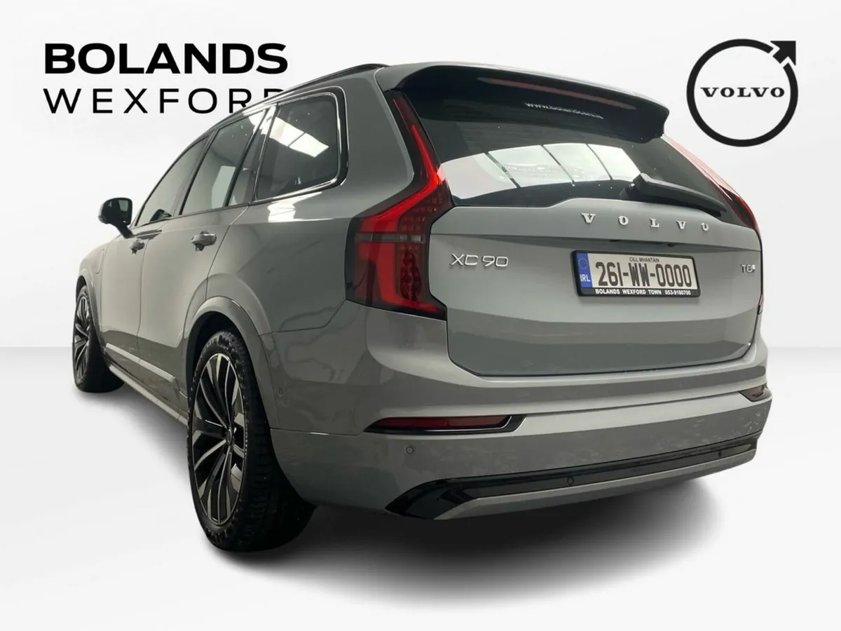 Volvo XC90 Vapor Grey XC90 Plus 21 inch alloys - Image 4