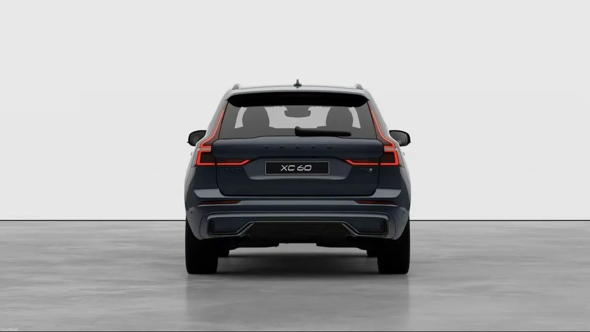 Volvo XC60 Denim Blue XC60 Ultra Black Edition - Image 4