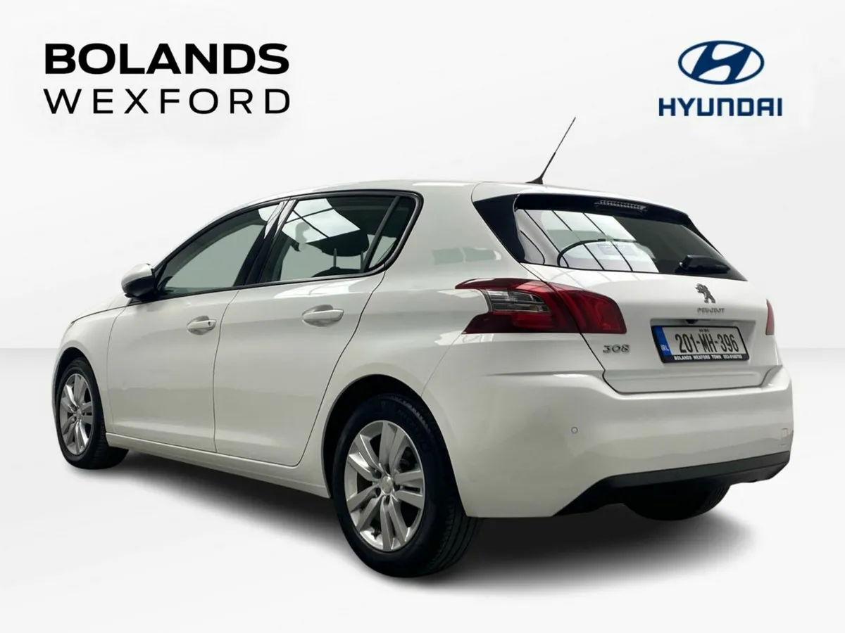 Peugeot 308 1.5 BlueHDi 100bhp Active - Image 4