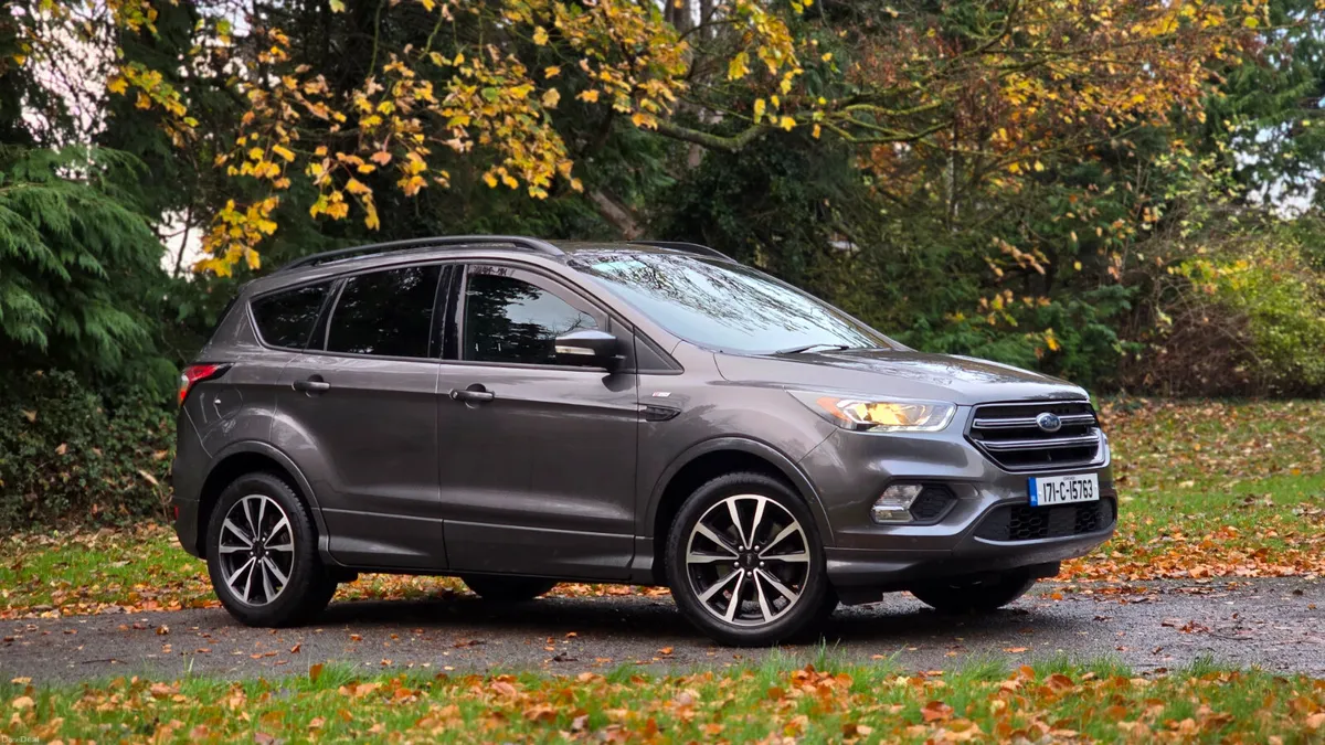 2017 Ford Kuga 1.5 TDCI 120 PS ST-LINE - Image 3