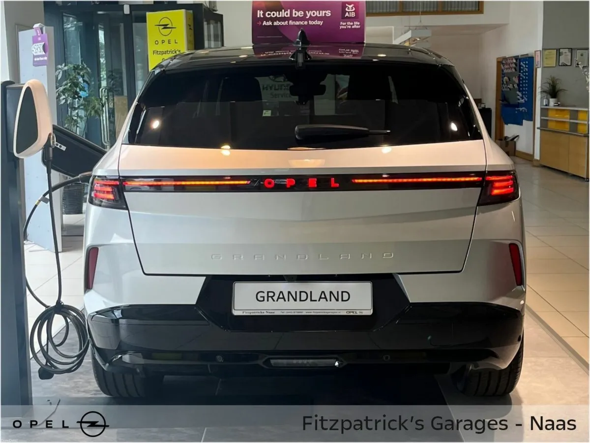 Opel Grandland GS Electric 73Kwh with 0% Finance A - Image 6
