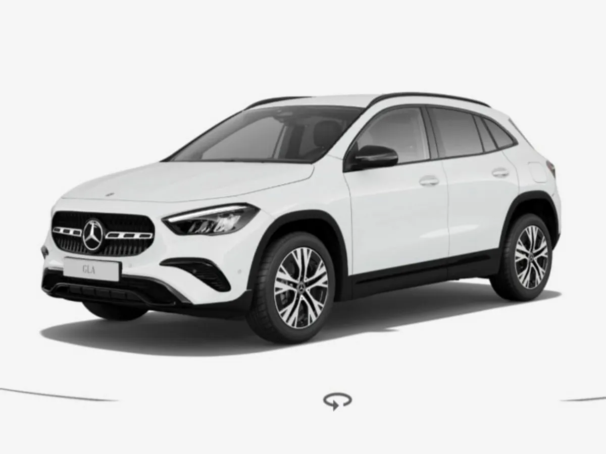 Mercedes-Benz GLA 180d Progressive Night Pack NEW - Image 1