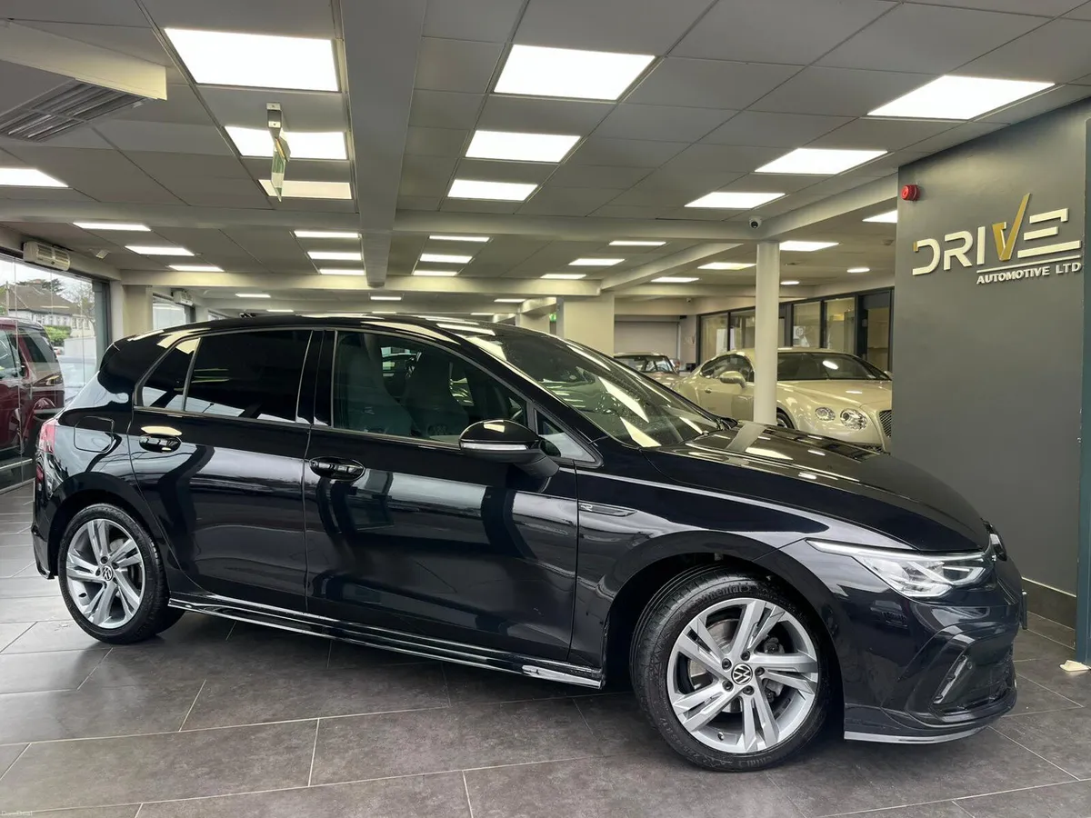 222d Volkswagen  Golf 2.0 TDI R-line Auto - Image 1