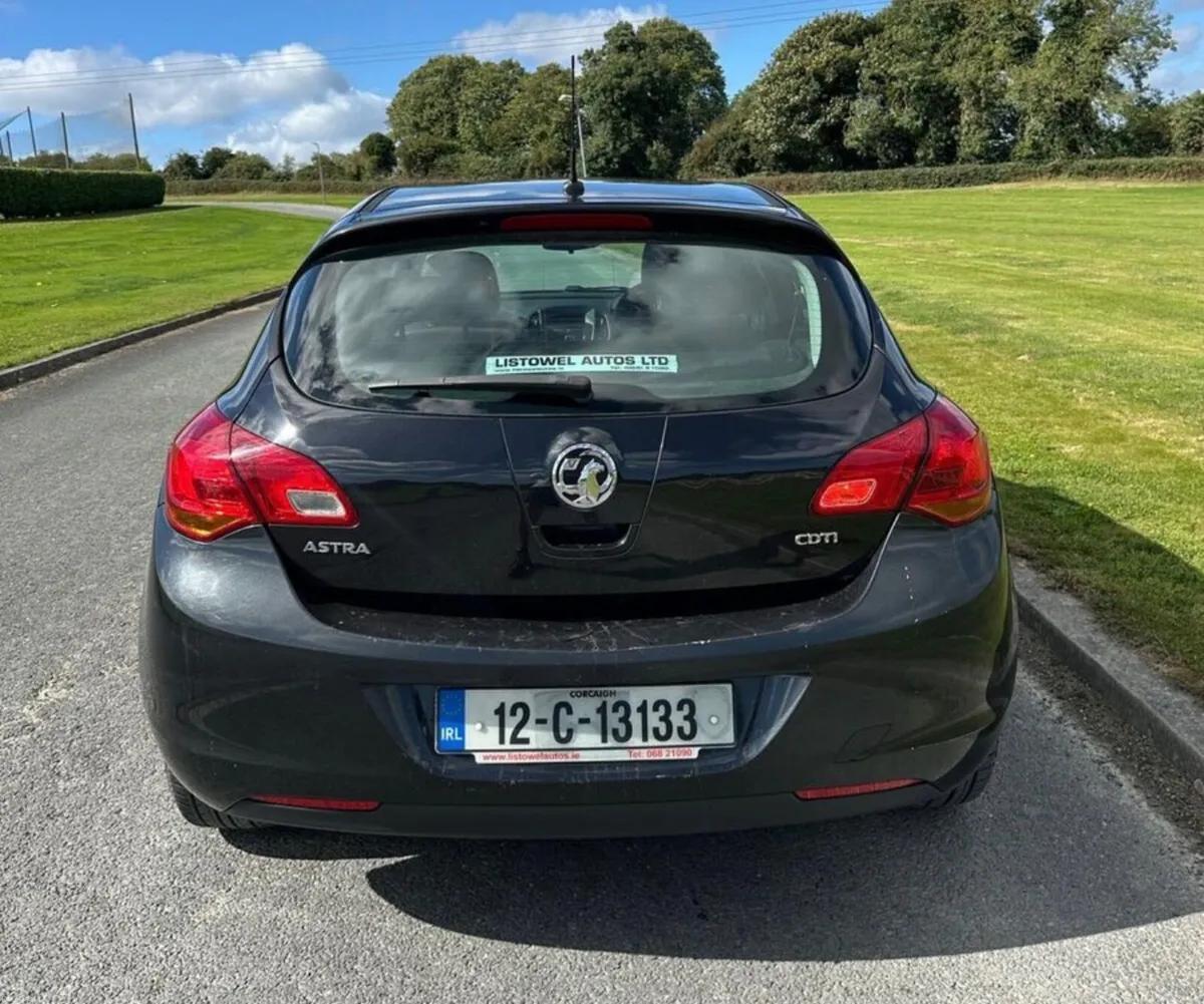 Opel Astra 2012 Nct 7/2026 - Image 4