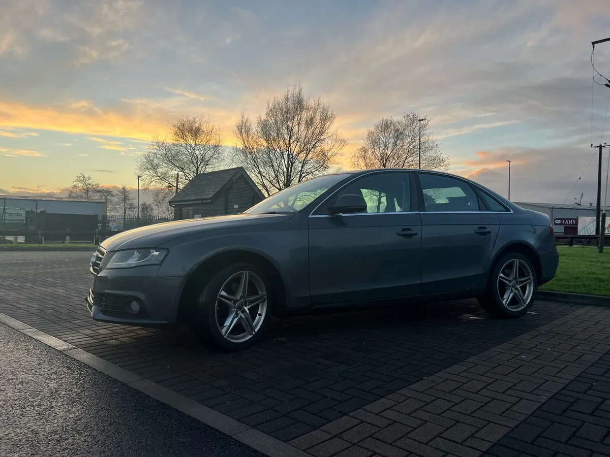 2009 Audi A4 – Excellent Condition - Image 2