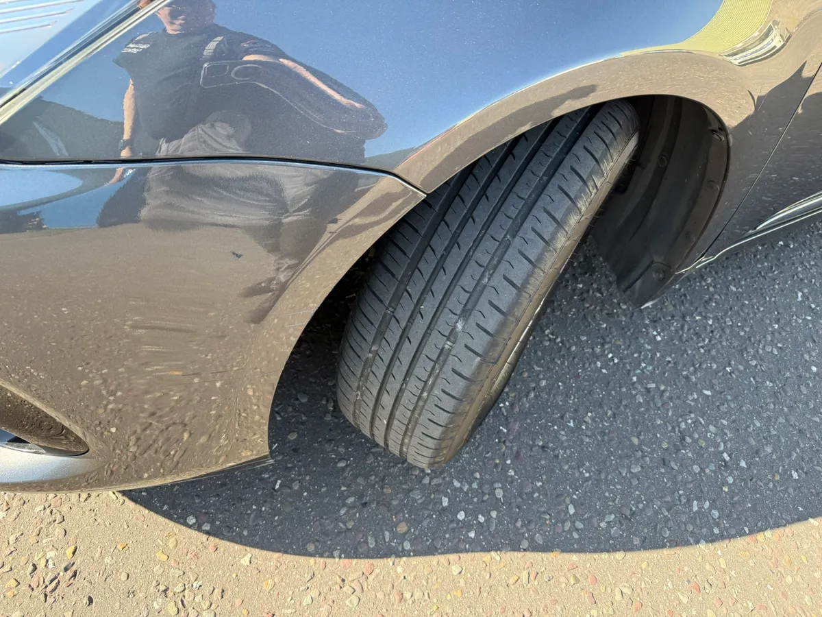 Avensis deposit taken - Image 5