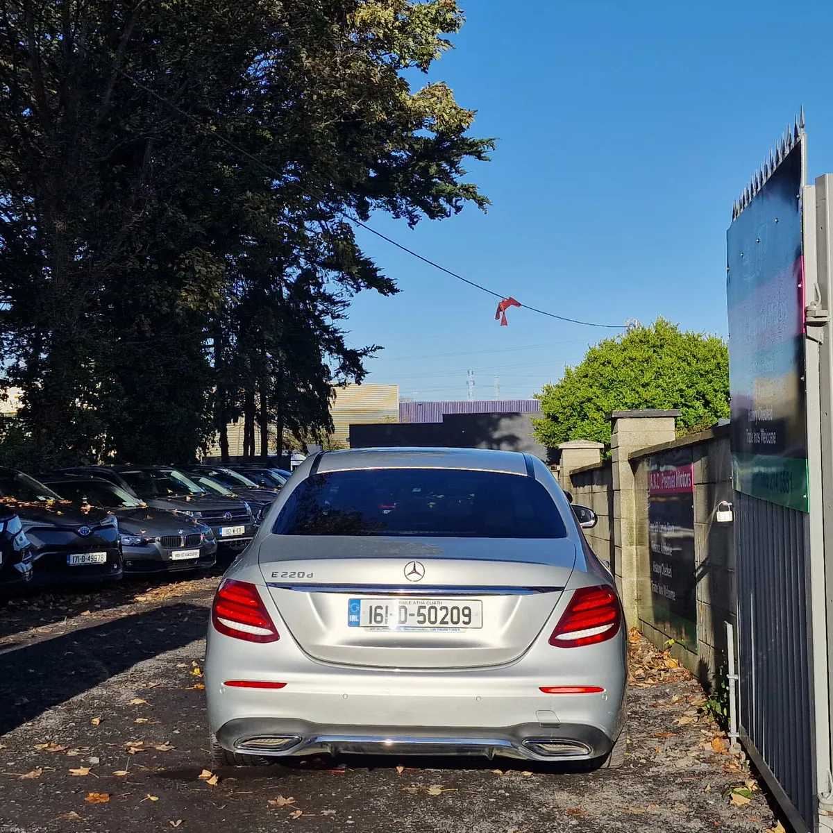 Mercedes-Benz E-Class E 220 D AMG LINE - Image 3