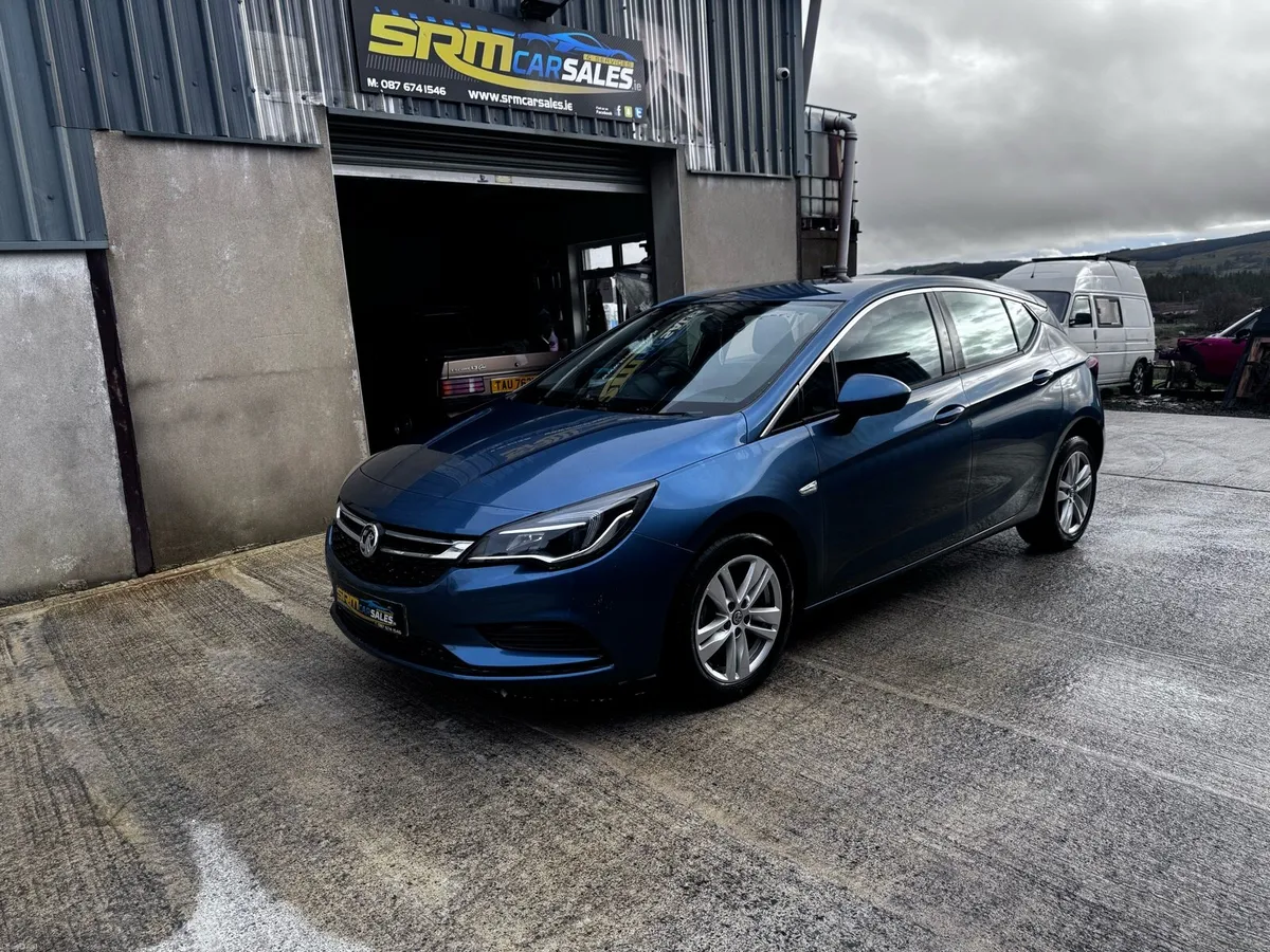 2017 vauxhall astra - Image 2