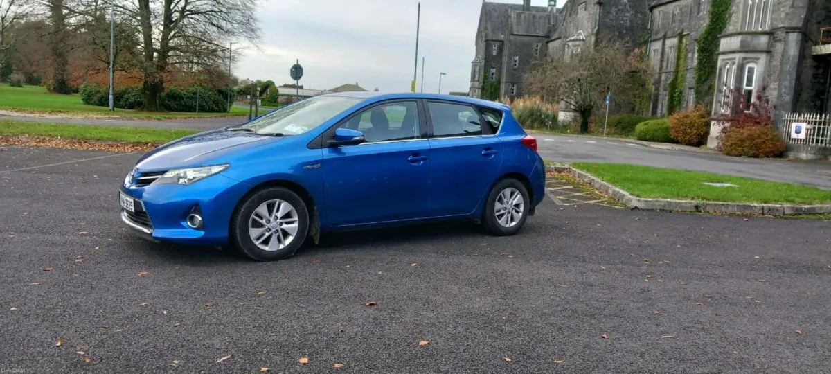 2012 TOYOTA AURIS HYBRID AUTOMATIC 5 DOOR - Image 4