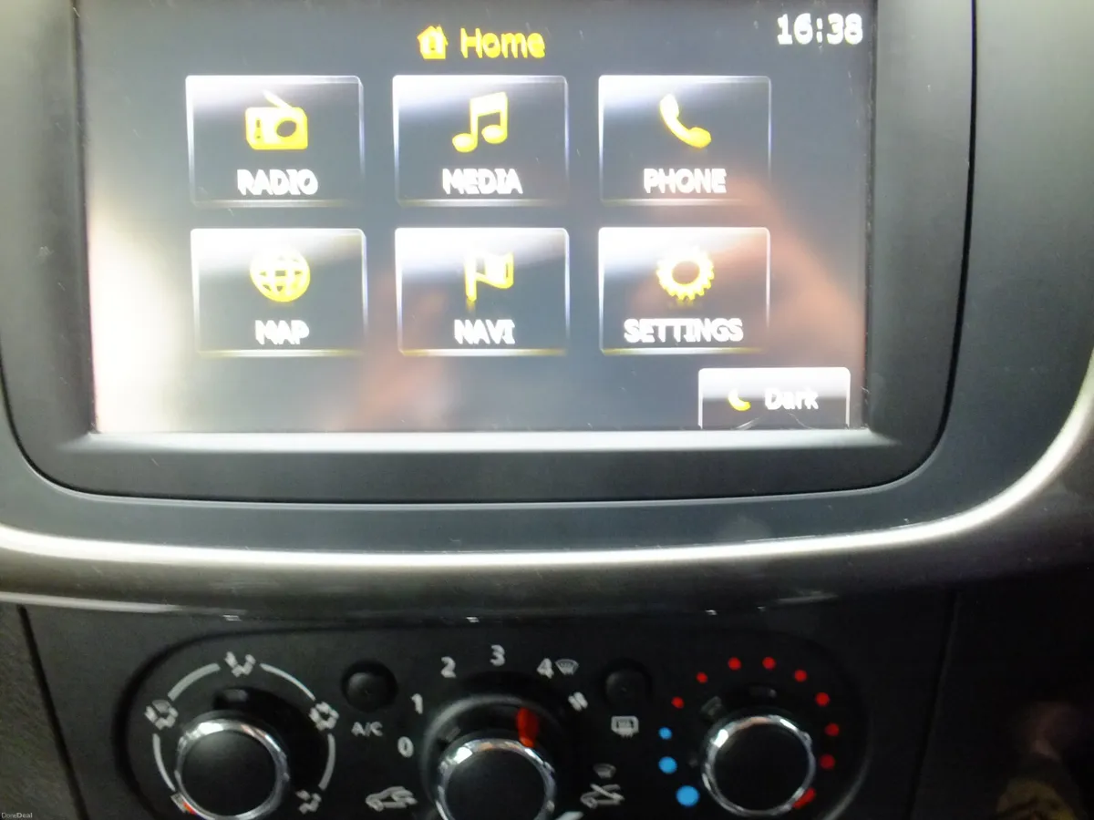 Dacia Sandero Stepway 2016 - Image 5