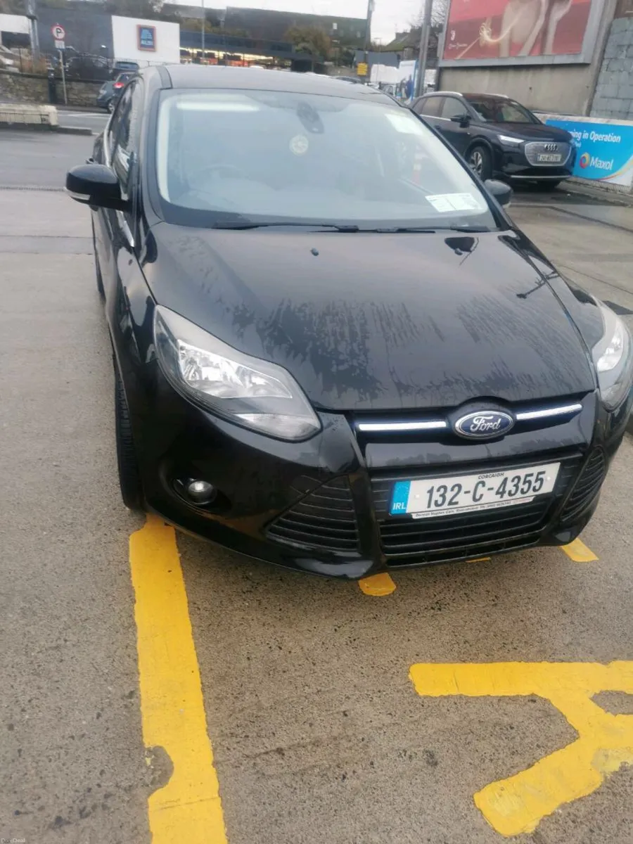 Ford Focus 1.0 L - Image 1