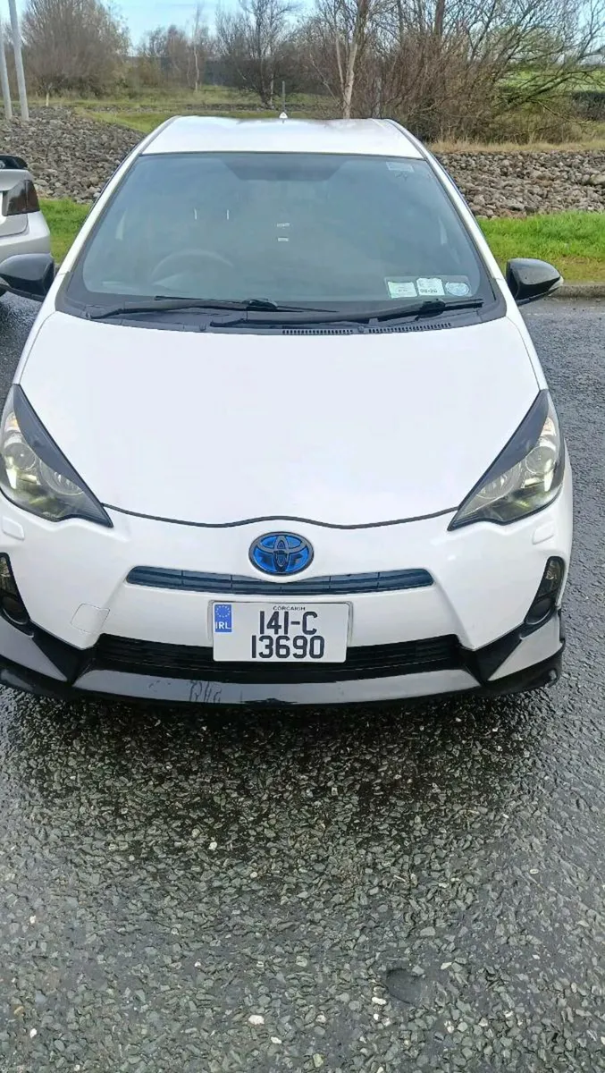 Toyota Aqua Sport AUTO - Image 4