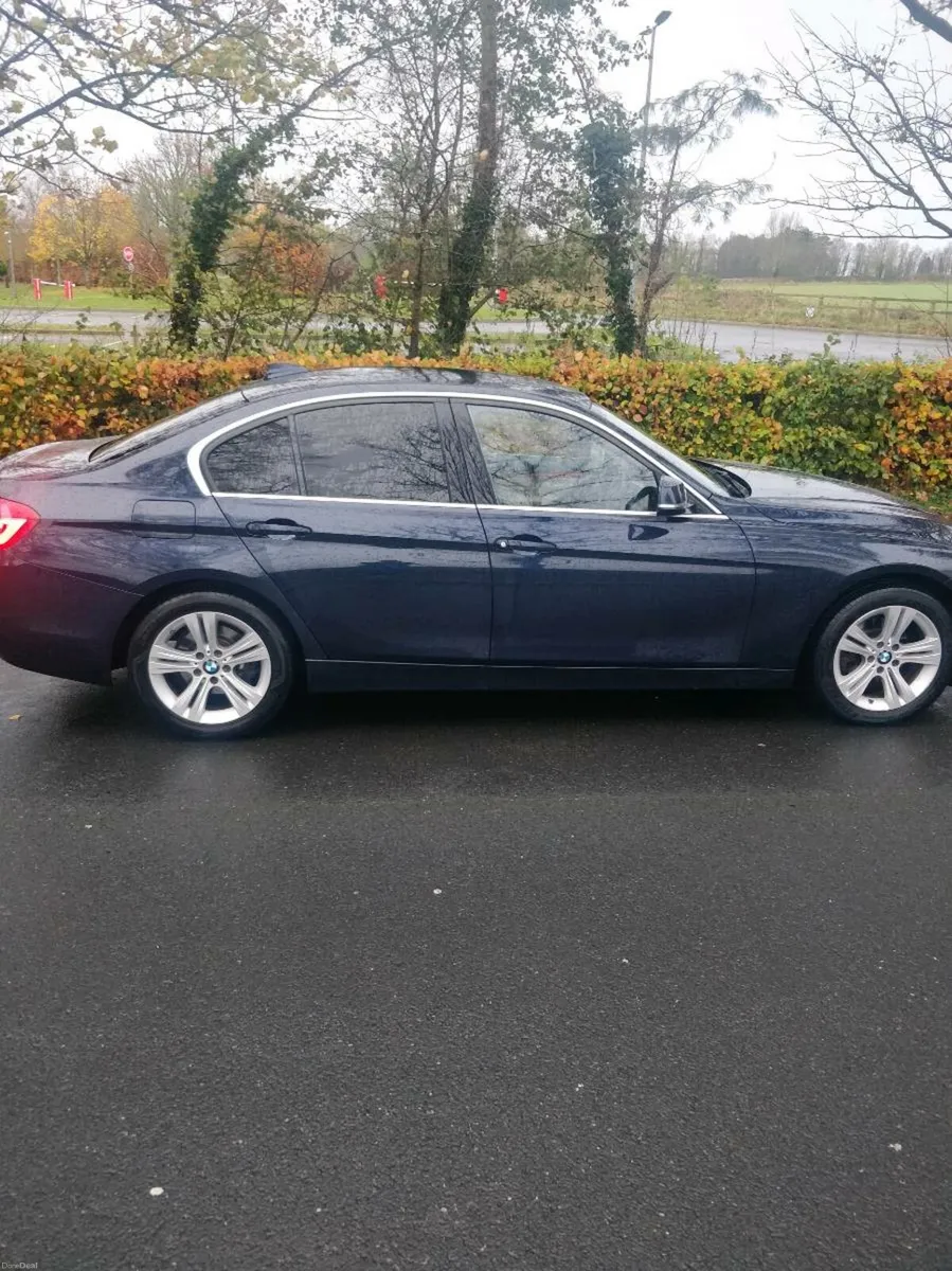 BMW 3 Series. Mint Condition - Image 2
