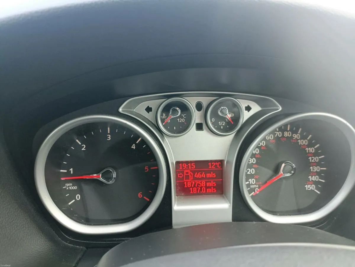 Ford Focus - Image 2