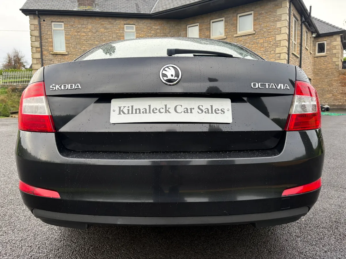 Skoda Octavia 2016 - Image 5