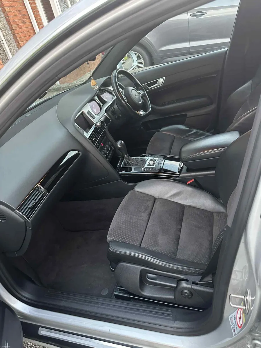 Audi a6 S line 2010 - Image 2
