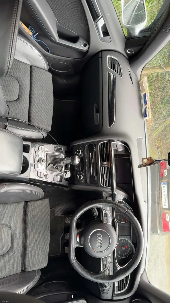 Audi A4 - S-line Black Edition (FRESH TEST) - Image 3