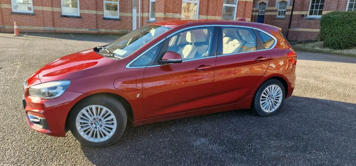 Bmw 225 xe Luxury Plug-In Hybrid PRICE DROP! - Image 2