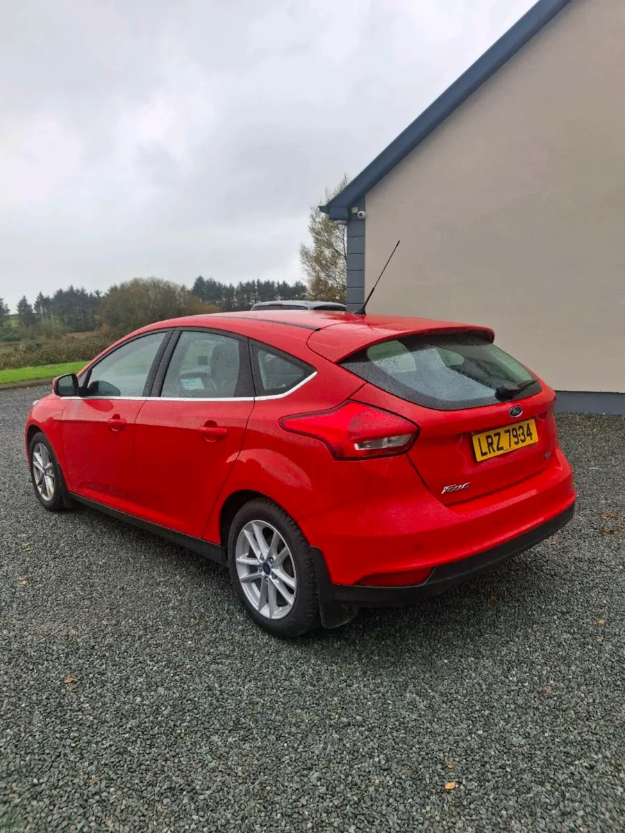 2017 ford focus - Image 4