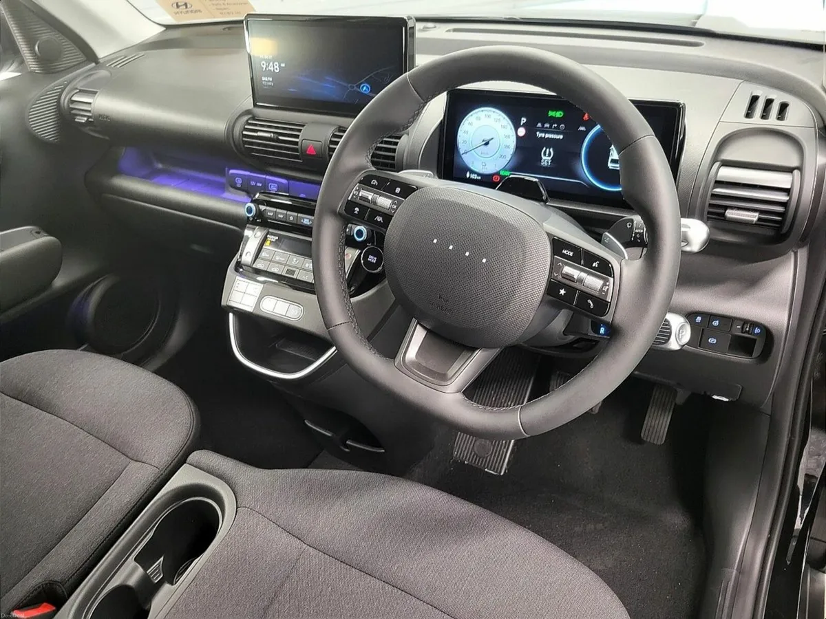 Hyundai INSTER Inster Elegance 49 kW Finance from - Image 6