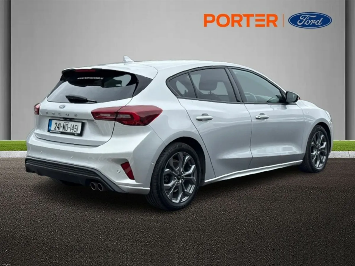Ford Focus 1.0T MHEV ST LINE 125PS - Image 3