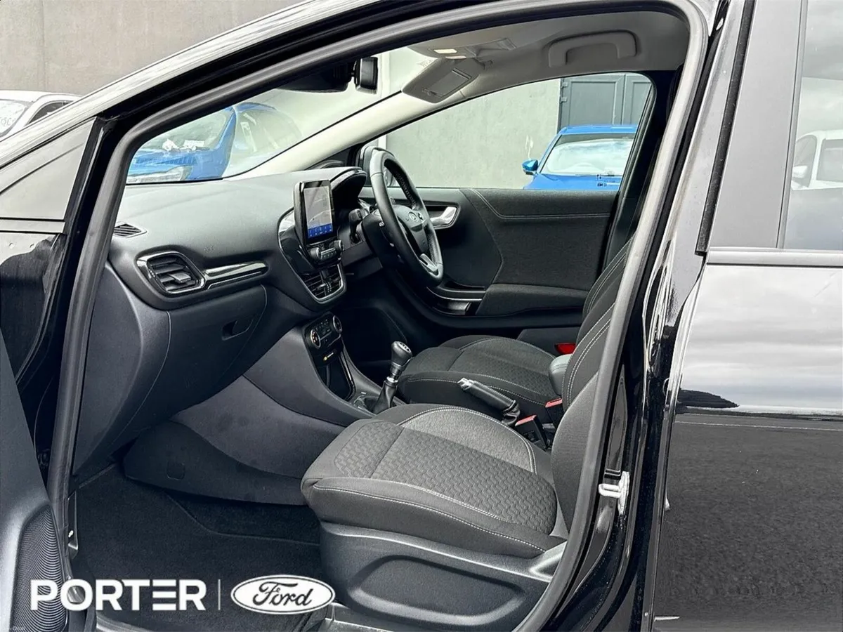 Ford Puma 1.0 MHEV TITANIUM 125PS 5D - Image 4