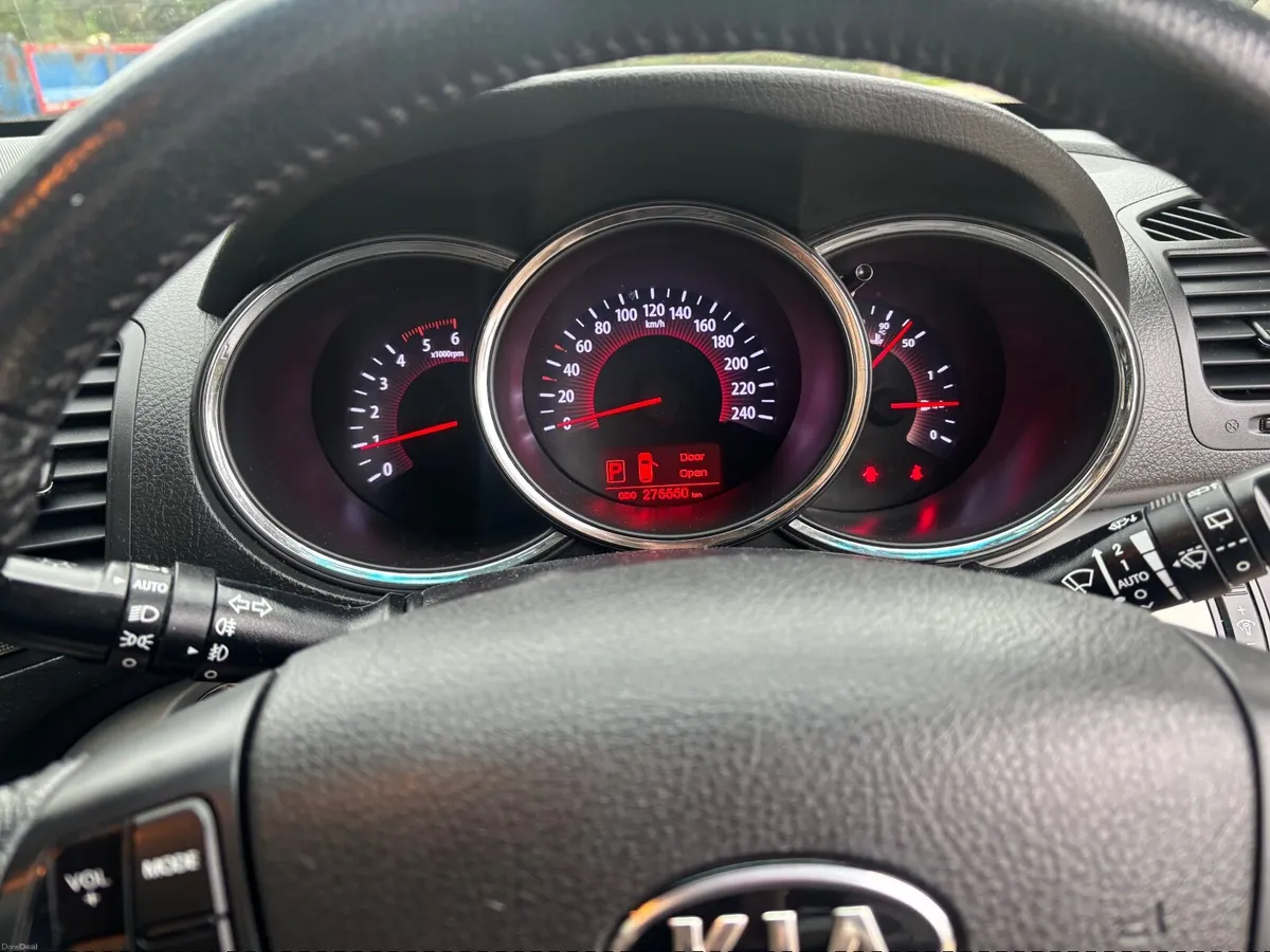 Kia Sorento 2012 - Image 4