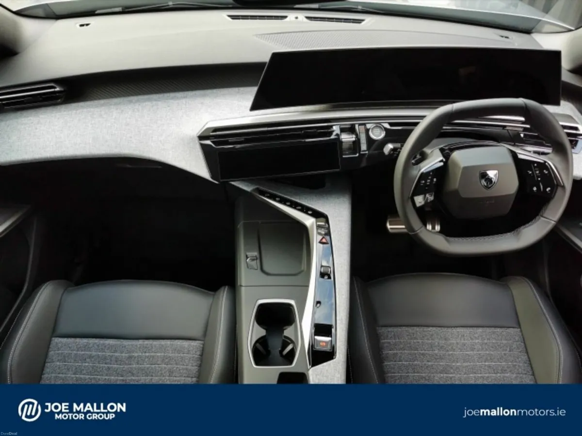 Peugeot 3008 BEV 73kWH 210BHP Allure - Image 4